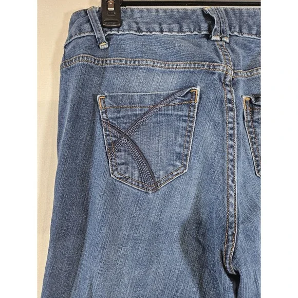 Lane Bryant Womens Jeans Size 16 Petite Simply Straight Mid Rise Medium Wash - Picture 11 of 16